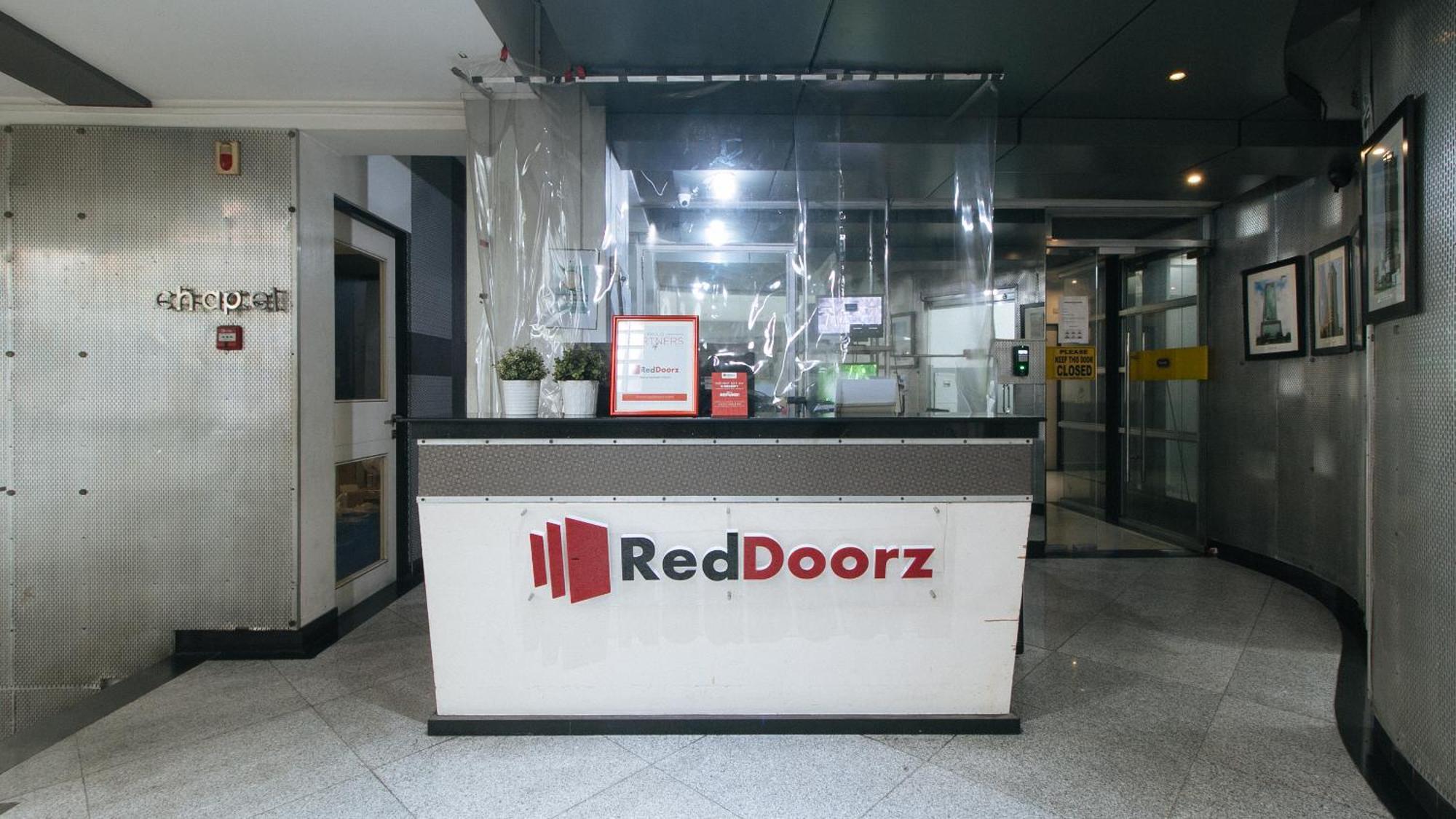 RedDoorz Plus at Banawe Quezon City Zewnętrze zdjęcie