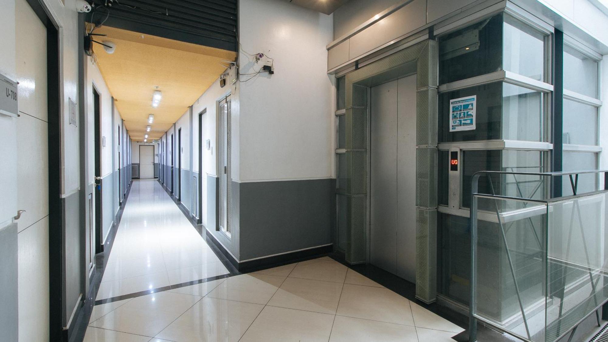 RedDoorz Plus at Banawe Quezon City Zewnętrze zdjęcie
