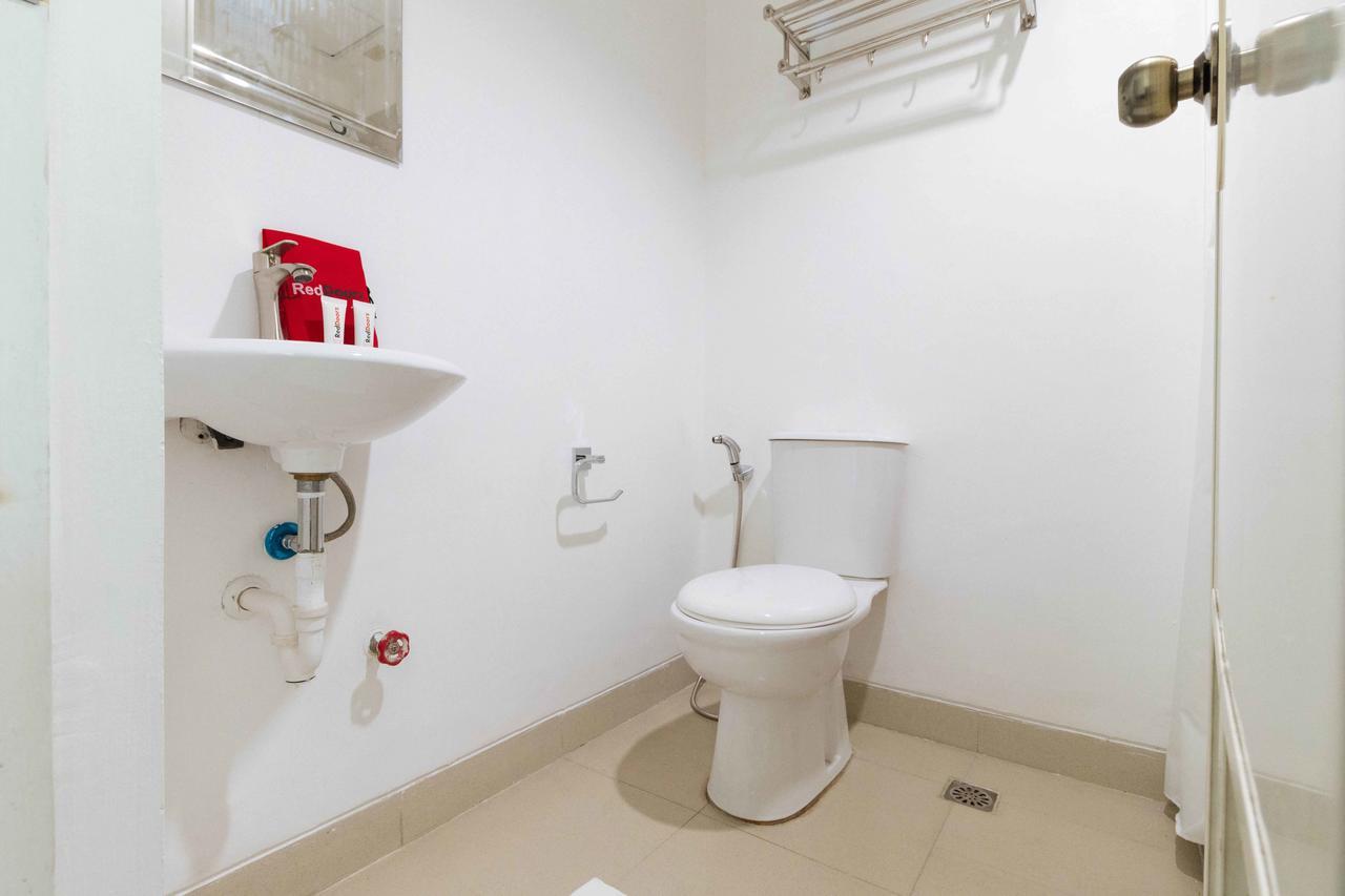 RedDoorz Plus at Banawe Quezon City Zewnętrze zdjęcie